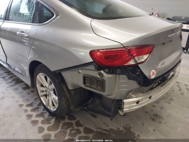Aukcja sprzedaży 2015 Chrysler 200 Limited, vin: 1C3CCCAB2FN725377, numer aukcji: 43414173