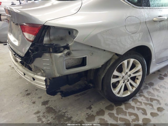 Aukcja sprzedaży 2015 Chrysler 200 Limited, vin: 1C3CCCAB2FN725377, numer aukcji: 43414173