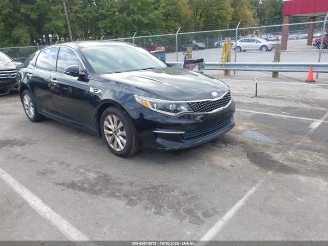 2017 KIA OPTIMA 5XXGU4L38HG132675