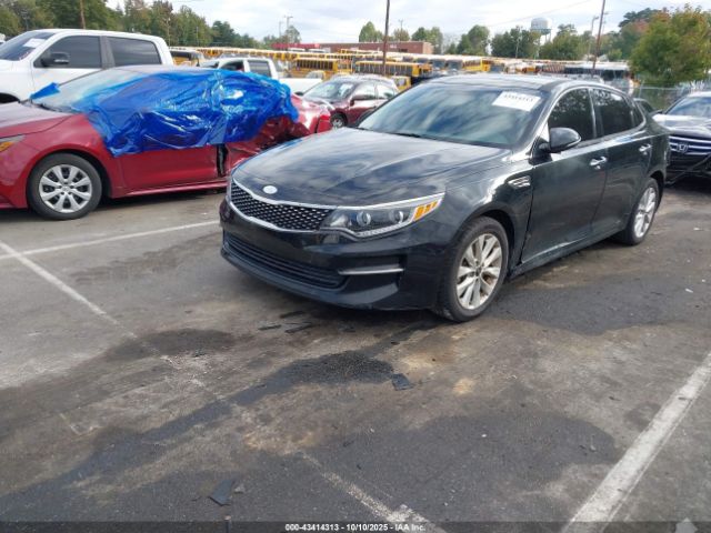 2017 KIA OPTIMA 5XXGU4L38HG132675 Photo 1