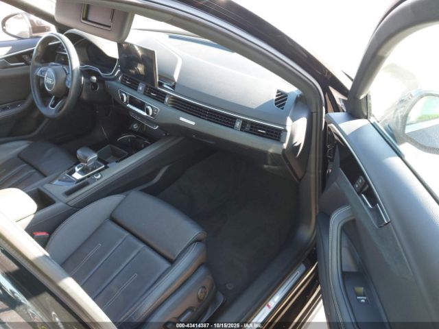 2022 AUDI A4 WAUEAAF47NN008218 Photo 4