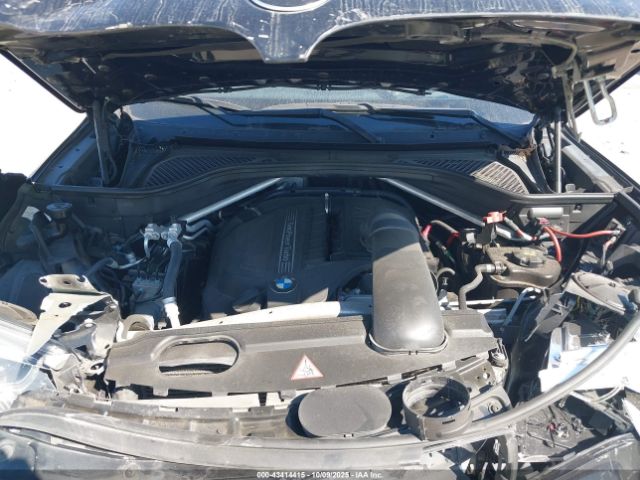 2015 BMW X5 5UXKR0C57F0P16424 Photo 9