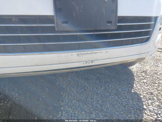 2012 VOLKSWAGEN TOUAREG WVGEK9BP5CD011339 Photo 5