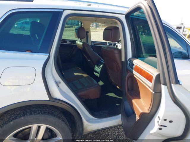 2012 VOLKSWAGEN TOUAREG WVGEK9BP5CD011339 Photo 7