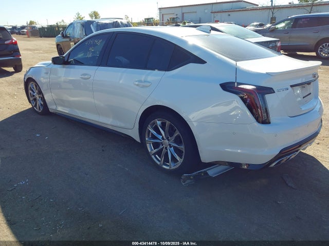 2024 CADILLAC CT5-V 1G6DR5RW2R0131684 Photo 2