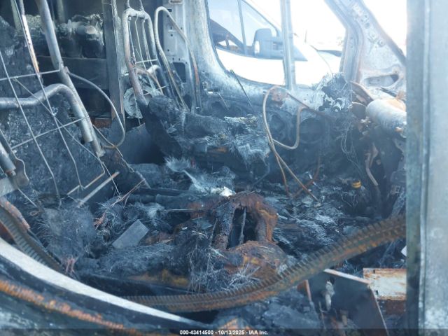 2018 RAM PROMASTER 2500 3C6TRVCG8JE138944 Photo 4