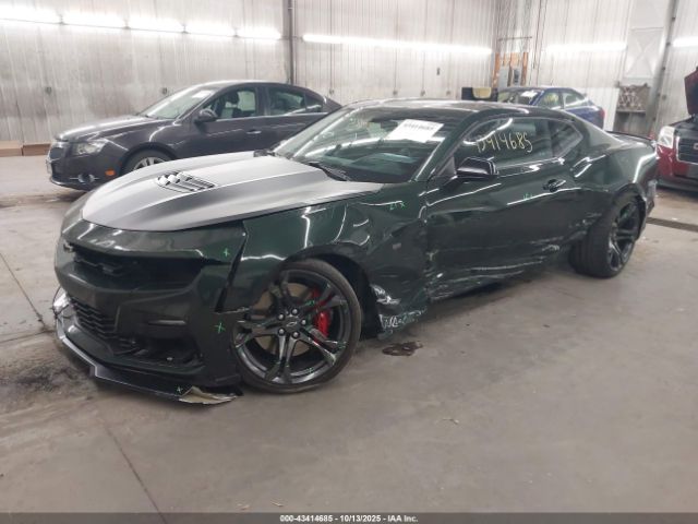 2020 CHEVROLET CAMARO 1G1FE1R72L0105699 Photo 1
