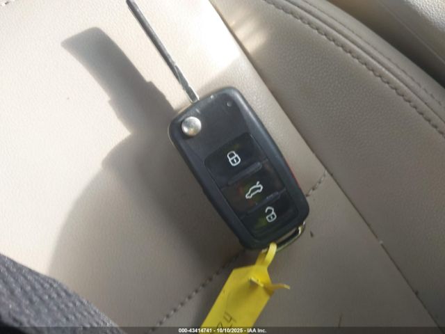 2014 VOLKSWAGEN BEETLE 3VW517AT9EM819224 Photo 10