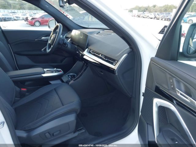 2025 BMW X1 WBX73EF00S5186447 Photo 4