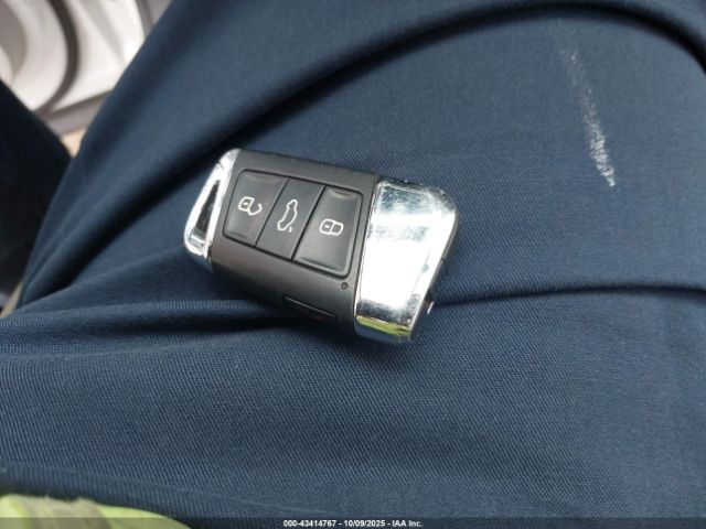 2021 VOLKSWAGEN ATLAS 1V2LP2CA8MC527313 Photo 10