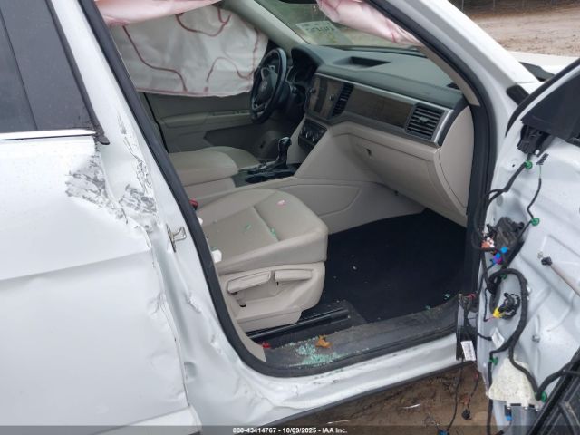 2021 VOLKSWAGEN ATLAS 1V2LP2CA8MC527313 Photo 4