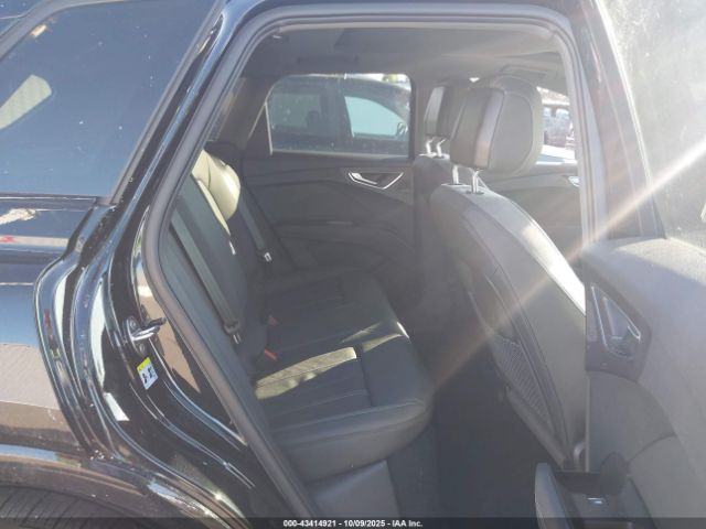2024 AUDI Q4 E-TRON WA1MUBFZ3RP045519 Photo 7