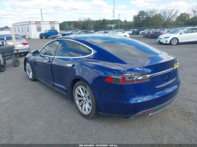 2016 TESLA MODEL S 5YJSA1E27GF130584 Photo 2