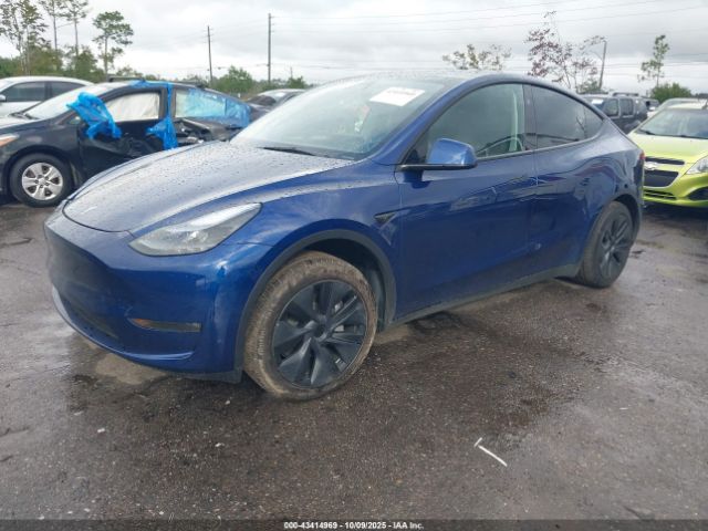 2025 TESLA MODEL Y 7SAYGDEE8SA364648 Photo 1