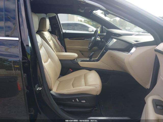 2019 CADILLAC XT5 1GYKNCRS3KZ277721 Photo 4