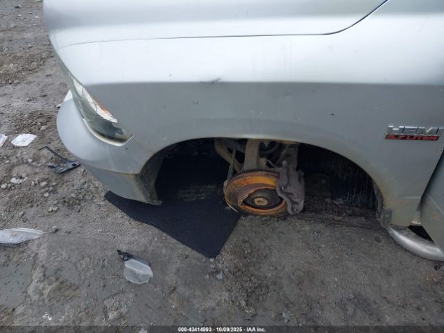 2016 RAM 1500 1C6RR6GT6GS319229 Photo 5