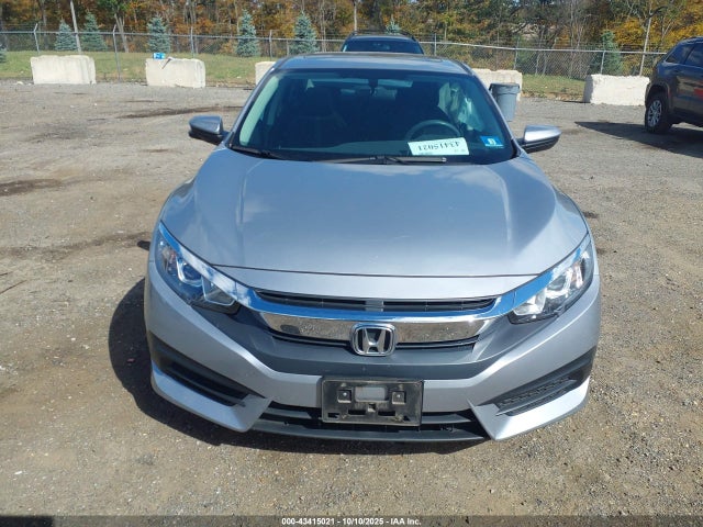 Продаж на аукціоні авто 2017 Honda Civic Ex, vin: 2HGFC2F78HH528248, номер лоту: 43415021