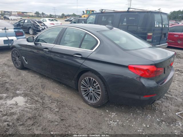 2017 BMW 530I WBAJA5C35HG456273 Photo 2