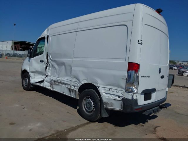 2024 MERCEDES-BENZ SPRINTER 2500 W1Y4KBHY0RT167449 Photo 2