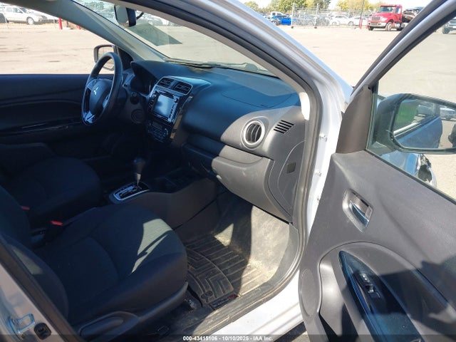 2017 MITSUBISHI MIRAGE G4 ML32F4FJ2HHF11534 Photo 4