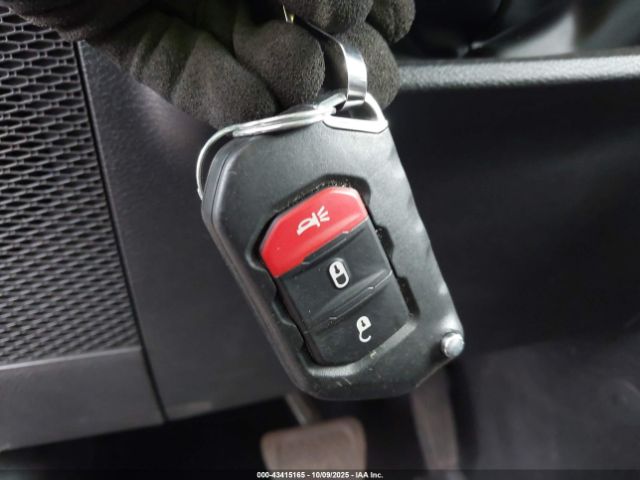 2023 JEEP WRANGLER 4XE 1C4JJXP64PW630633 Photo 10