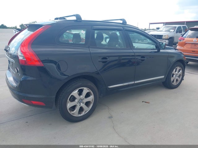 2016 VOLVO XC60 YV440MDJXG2849611 Photo 3