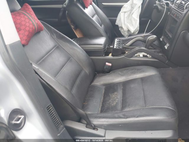 2005 PORSCHE CAYENNE WP1AA29P35LA22379 Photo 4