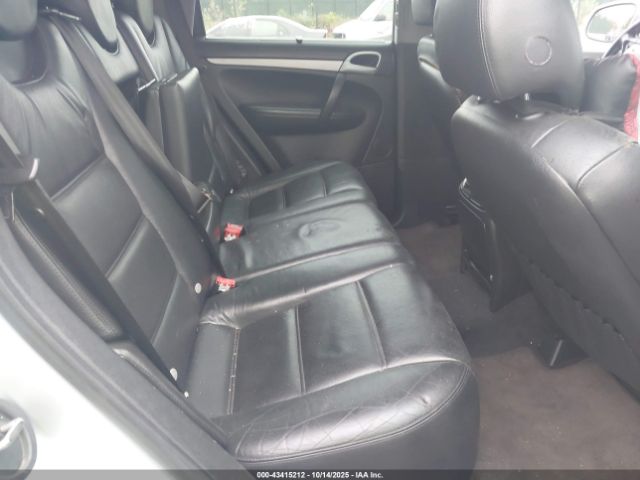 2005 PORSCHE CAYENNE WP1AA29P35LA22379 Photo 7