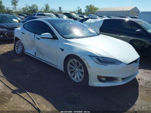 2017 TESLA MODEL S 5YJSA1E2XHF187590