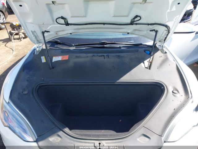 2017 TESLA MODEL S 5YJSA1E2XHF187590 Photo 9