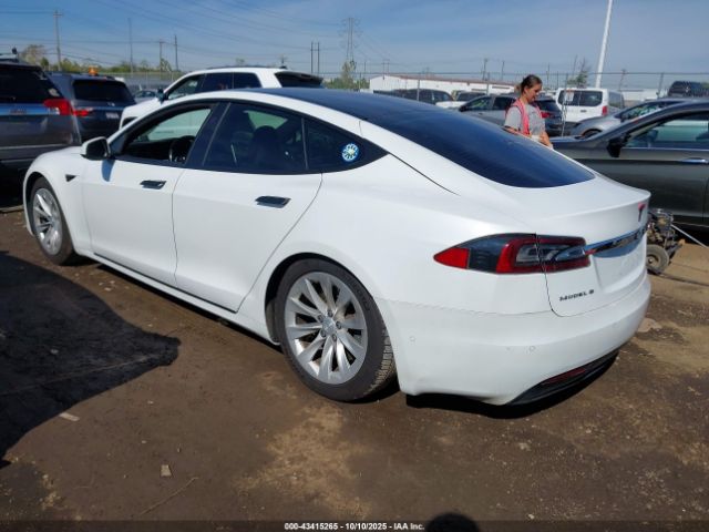 2017 TESLA MODEL S 5YJSA1E2XHF187590 Photo 2