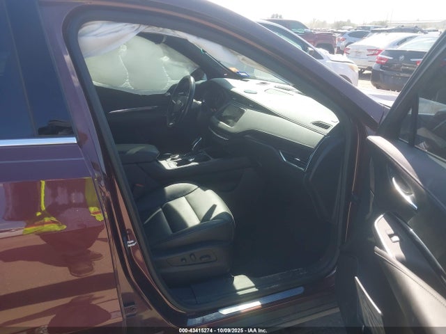 2023 CADILLAC XT4 1GYAZAR44PF118446 Photo 4