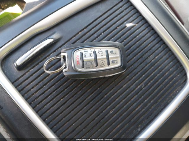 2018 CHRYSLER PACIFICA 2C4RC1GG4JR106594 Photo 10