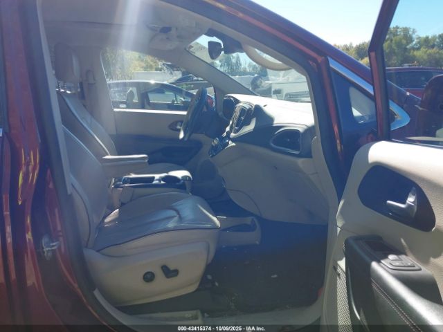 2018 CHRYSLER PACIFICA 2C4RC1GG4JR106594 Photo 4