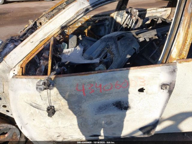 2021 SUBARU FORESTER JF2SKADCXMH460790 Photo 8