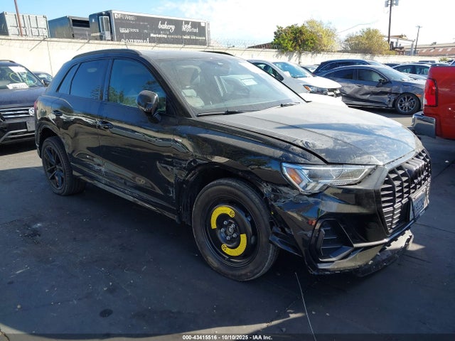 2024 AUDI Q3 WA1EECF38R1053279 Photo 0