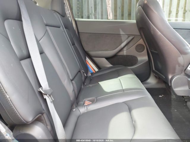 2023 TESLA MODEL Y 7SAYGDEE3PF605171 Photo 7