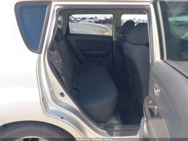 2010 KIA SOUL KNDJT2A2XA7140749 Photo 7