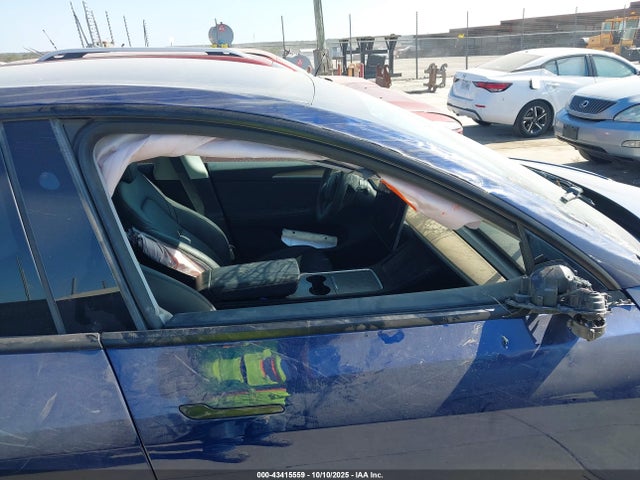 2024 TESLA MODEL Y 7SAYGDEE3RA307154 Photo 5