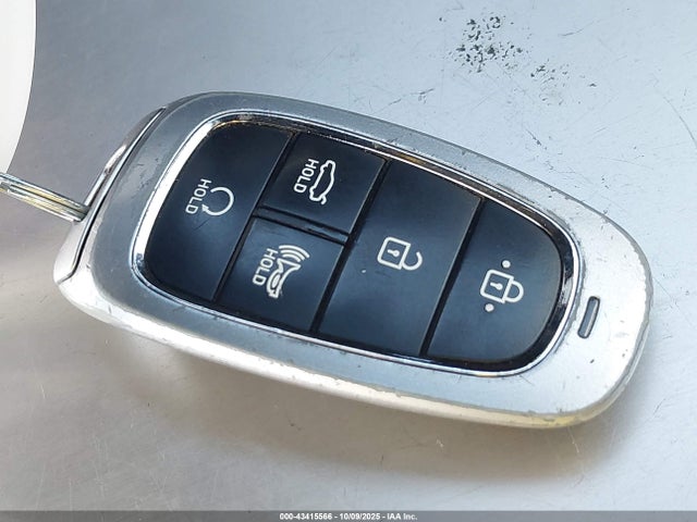 KMHL24JJ6PA060645 Hyundai Sonata Hybrid Blue