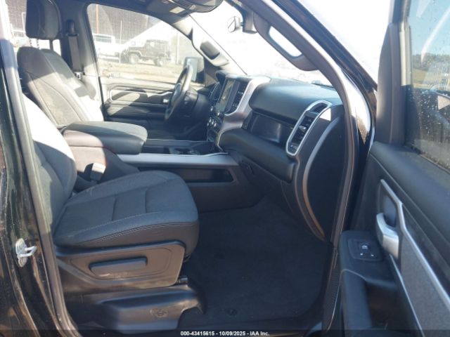 2020 RAM 1500 1C6SRFFT3LN412303 Photo 4