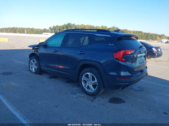 2019 GMC TERRAIN 3GKALMEX8KL101998 Photo 2