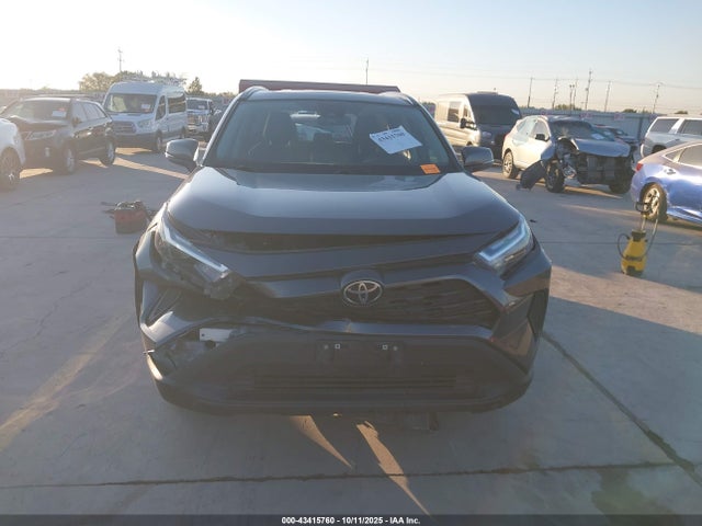 Toyota Rav4 Xle 2022 2T3W1RFV9NC185488 Image 12