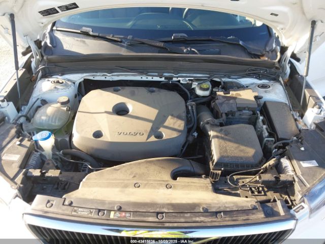 2019 VOLVO XC40 YV4AC2HK1K2143279 Photo 9