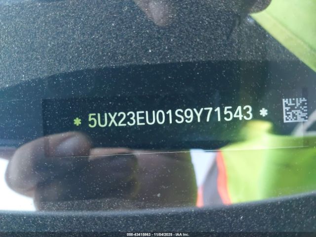 2025 BMW X5 5UX23EU01S9Y71543 Photo 8