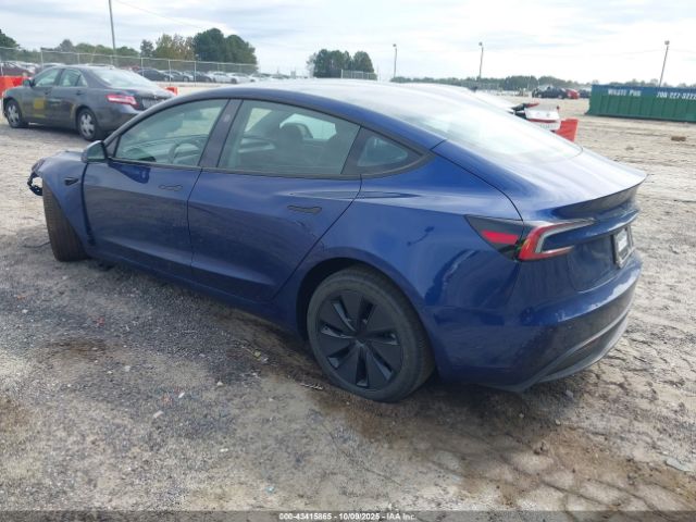 2025 TESLA MODEL 3 5YJ3E1EB6SF916023 Photo 2