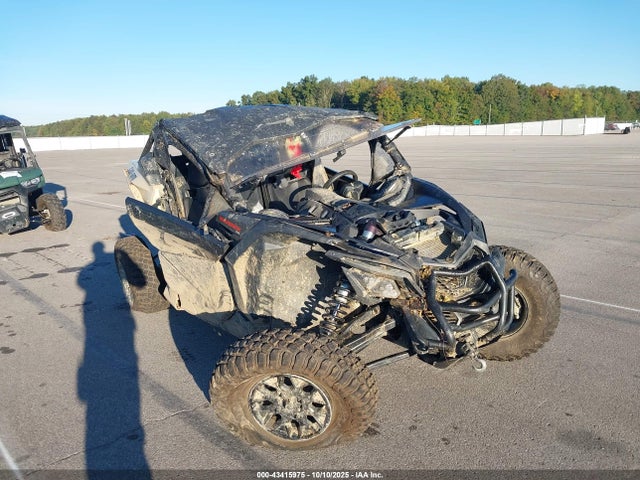 2023 CAN-AM MAVERICK X3 3JBVJAV4XPE000662