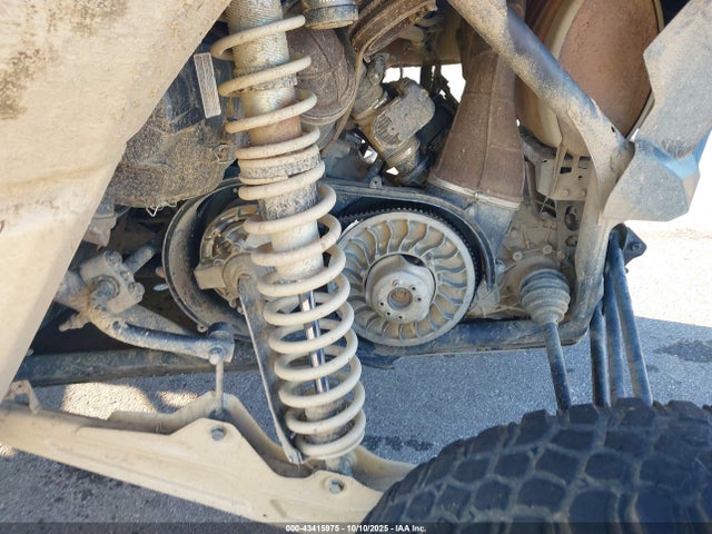 2023 CAN-AM MAVERICK X3 3JBVJAV4XPE000662 Photo 8