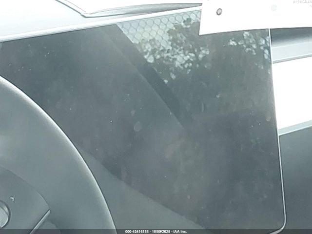 2024 TESLA MODEL Y 7SAYGDEEXRA245350 Photo 6