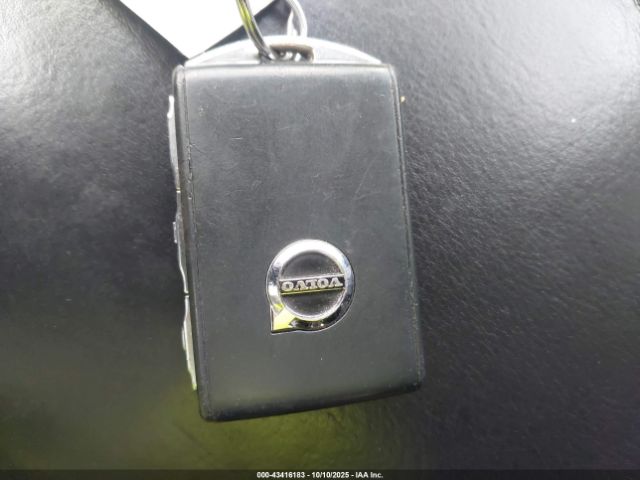 2017 VOLVO XC90 YV4A22PKXH1177174 Photo 10